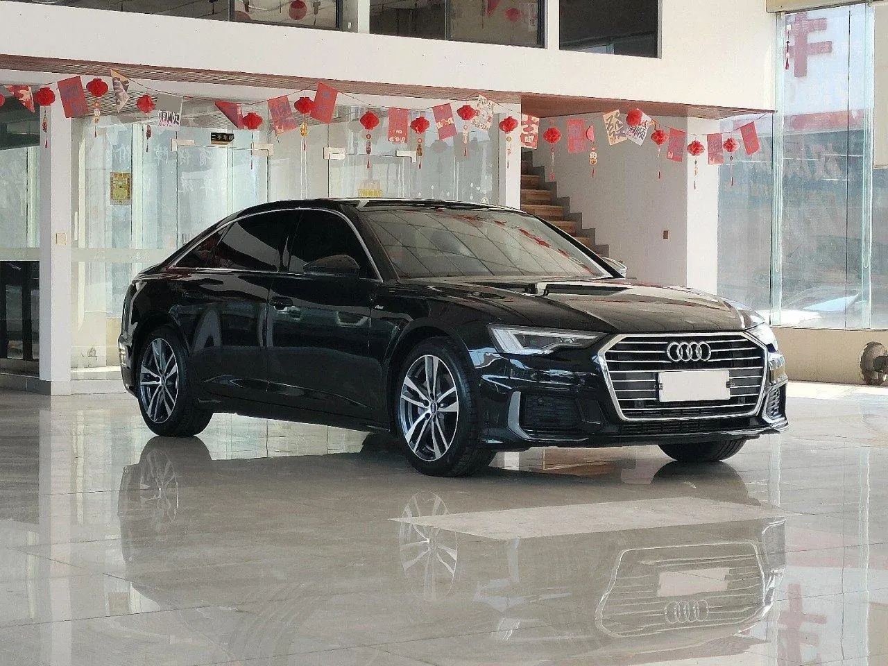 Audi 2022 A6L 2.0TFSI 40TFSI Deluxe Dynamic Automatic 3