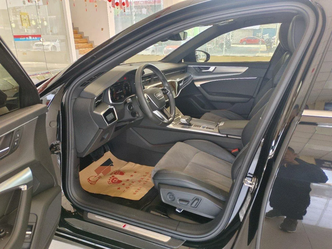 Audi 2022 A6L 2.0TFSI 40TFSI Deluxe Dynamic Automatic 9