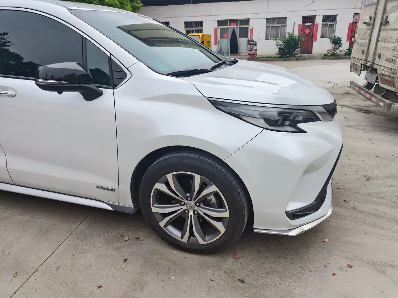Toyota 2023 Grevia HYBRID 2.5 Stepless Deluxe Edition Automatic Transmission 8