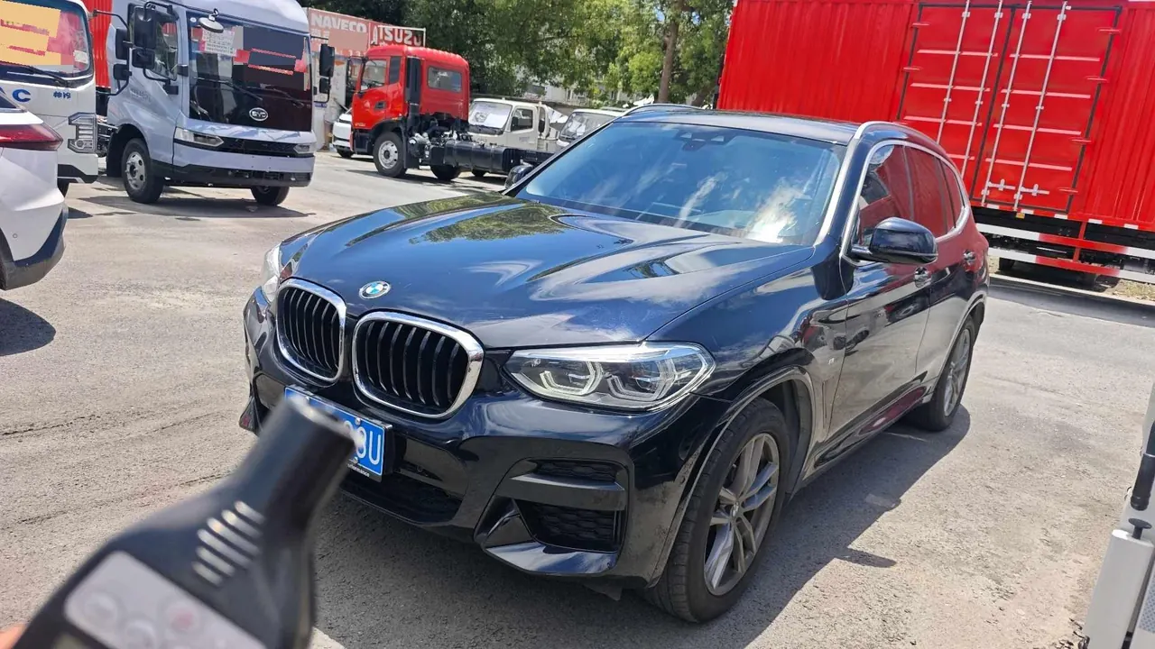 BMW 2020 X3 xDrive28i 2.0T M sports suit automatic gear - View 1
