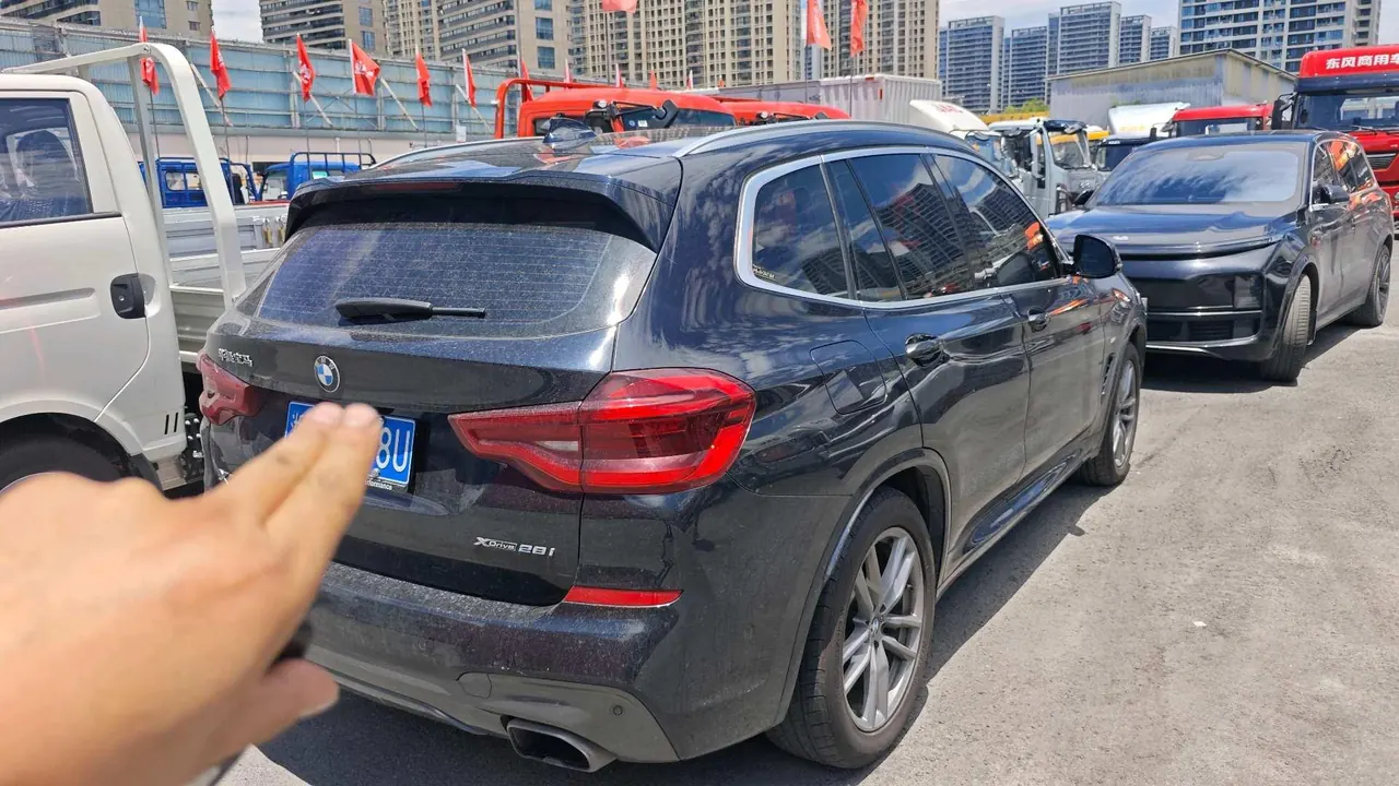 BMW 2020 X3 xDrive28i 2.0T M sports suit automatic gear 3
