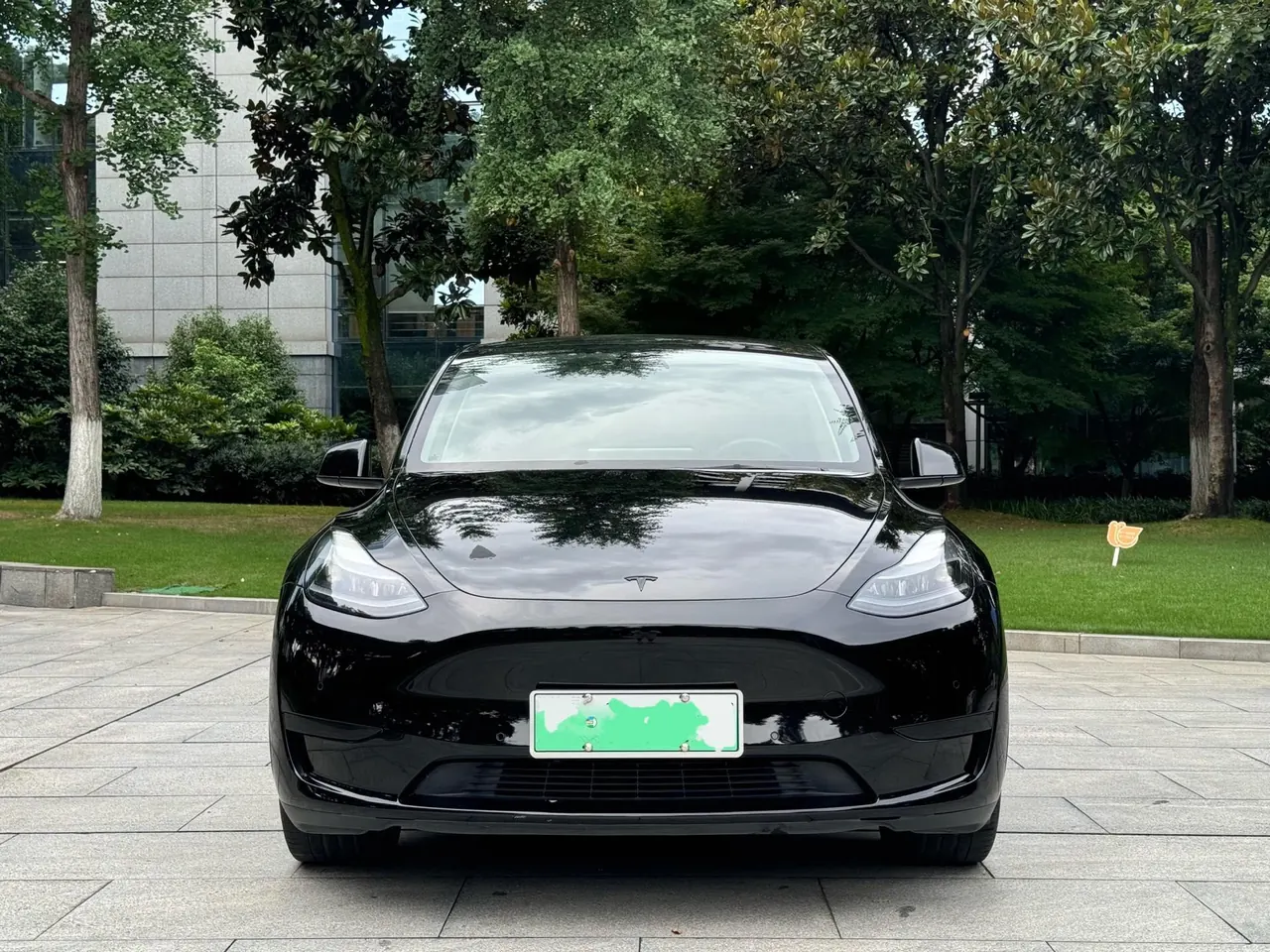 Tesla 2022 Model Y rear-wheel drive version (facelift) automatic gear 2