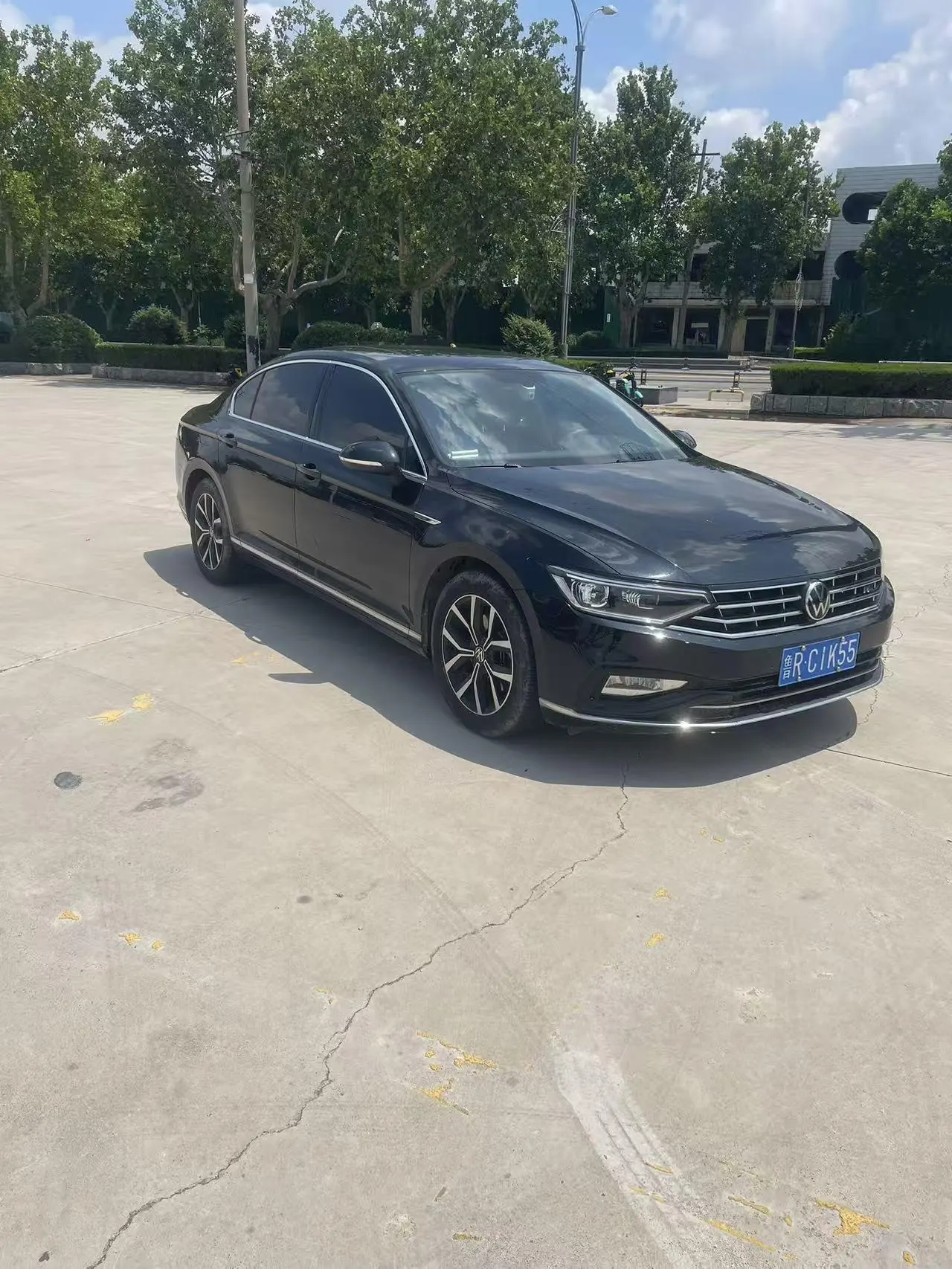 Volkswagen 2020 Magotan 2.0TSI 330TSI Leading Automatic 3