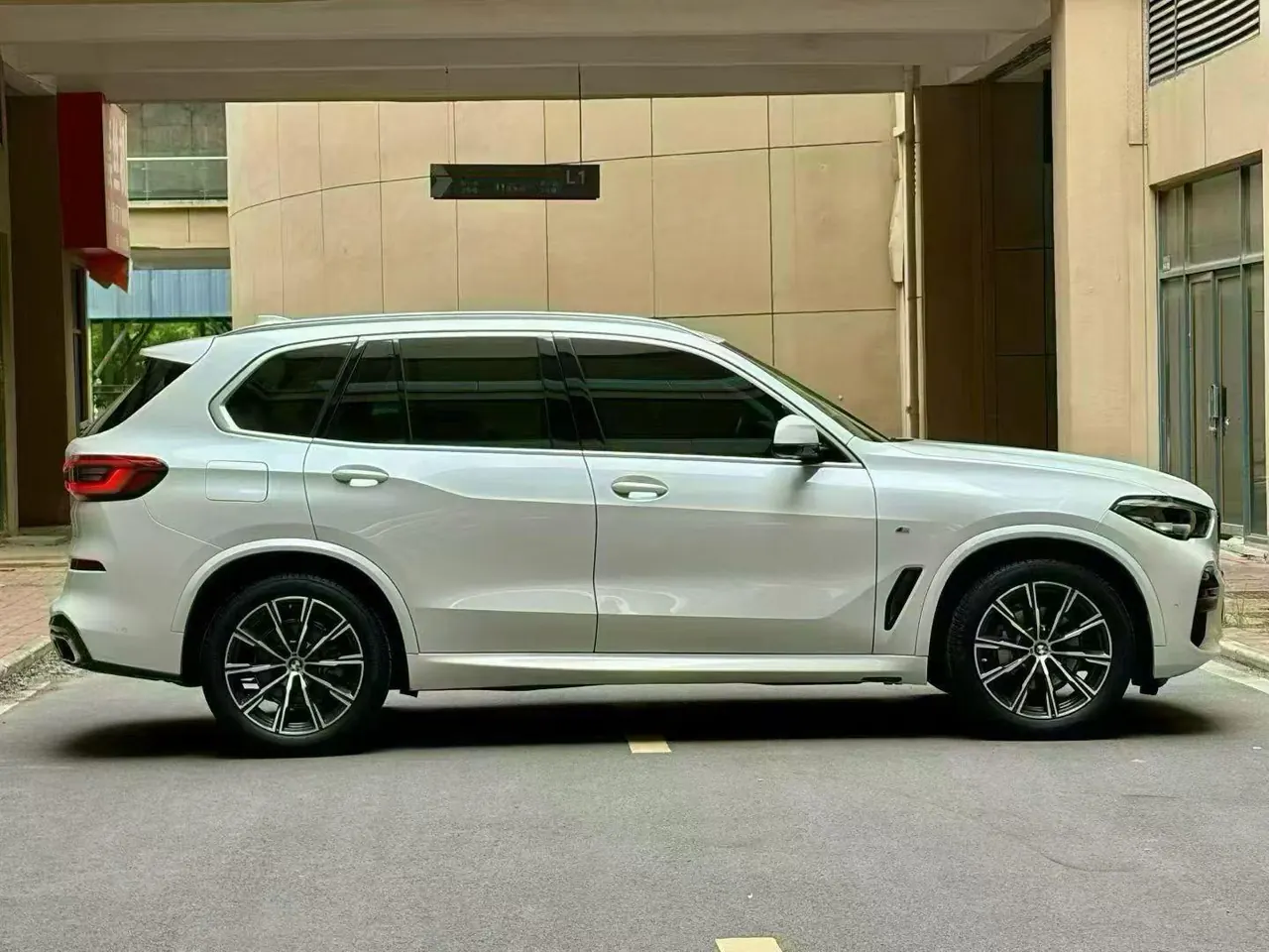 BMW X5 (Imported) 2020 X5 xDrive30i 2.0T M Sports Suit Automatic Gear 3