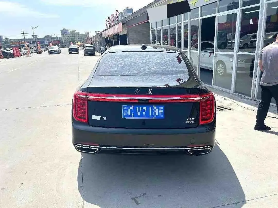 HongQi 2020 H9 48V 2.0T Zhilian Flag Edition Automatic Gear 3