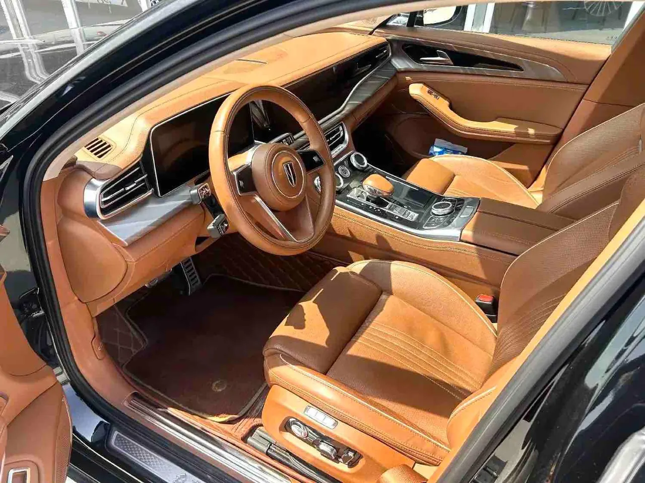 HongQi 2020 H9 48V 2.0T Zhilian Flag Edition Automatic Gear 4