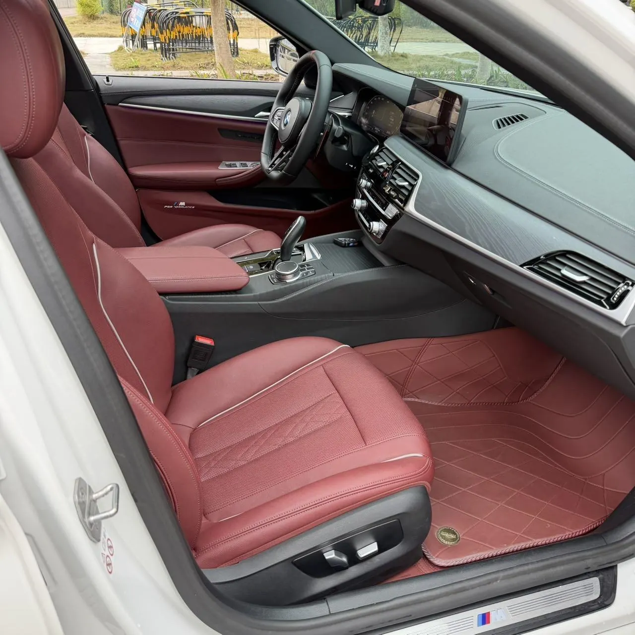 BMW 5 Series 2022 530Li 2.0T Leading M Sports Suit (Modified) Automatic Gear 8