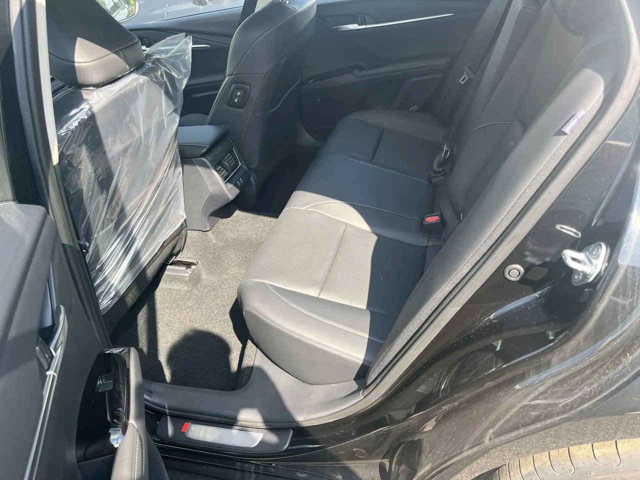 Toyota 2026 Camry 2.0GVP Stepless Deluxe Edition Automatic Transmission 4