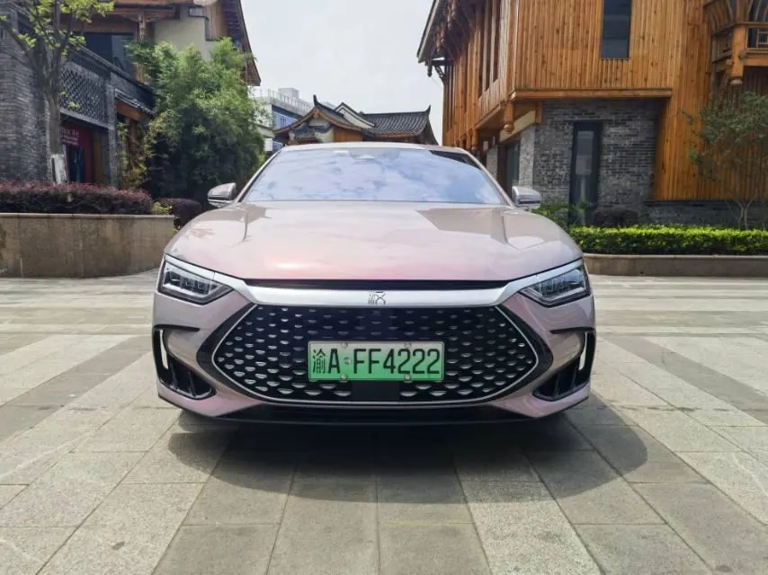 BYD 2022 Han DM-i 1.5T stepless 121KM exclusive automatic gear 2
