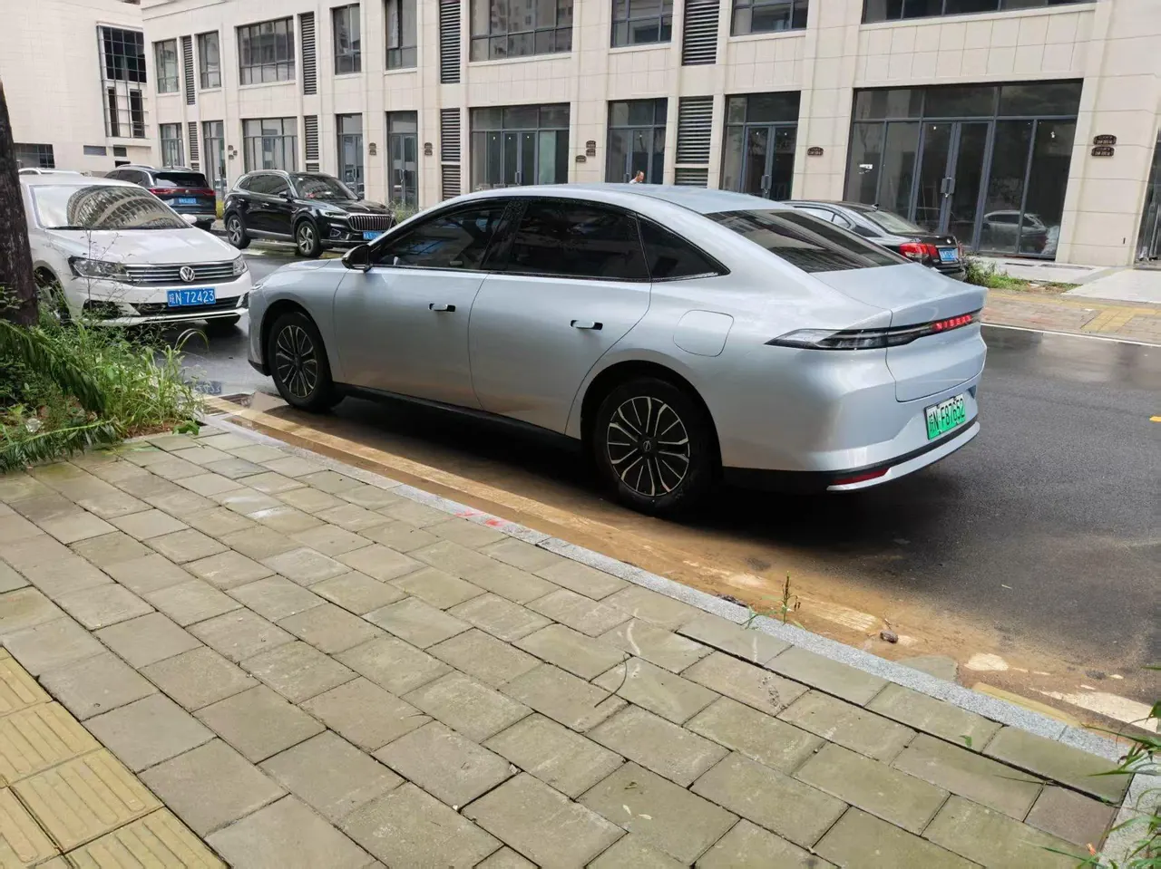 Nissan 2026 N6 1.5 180 Max Automatic 4