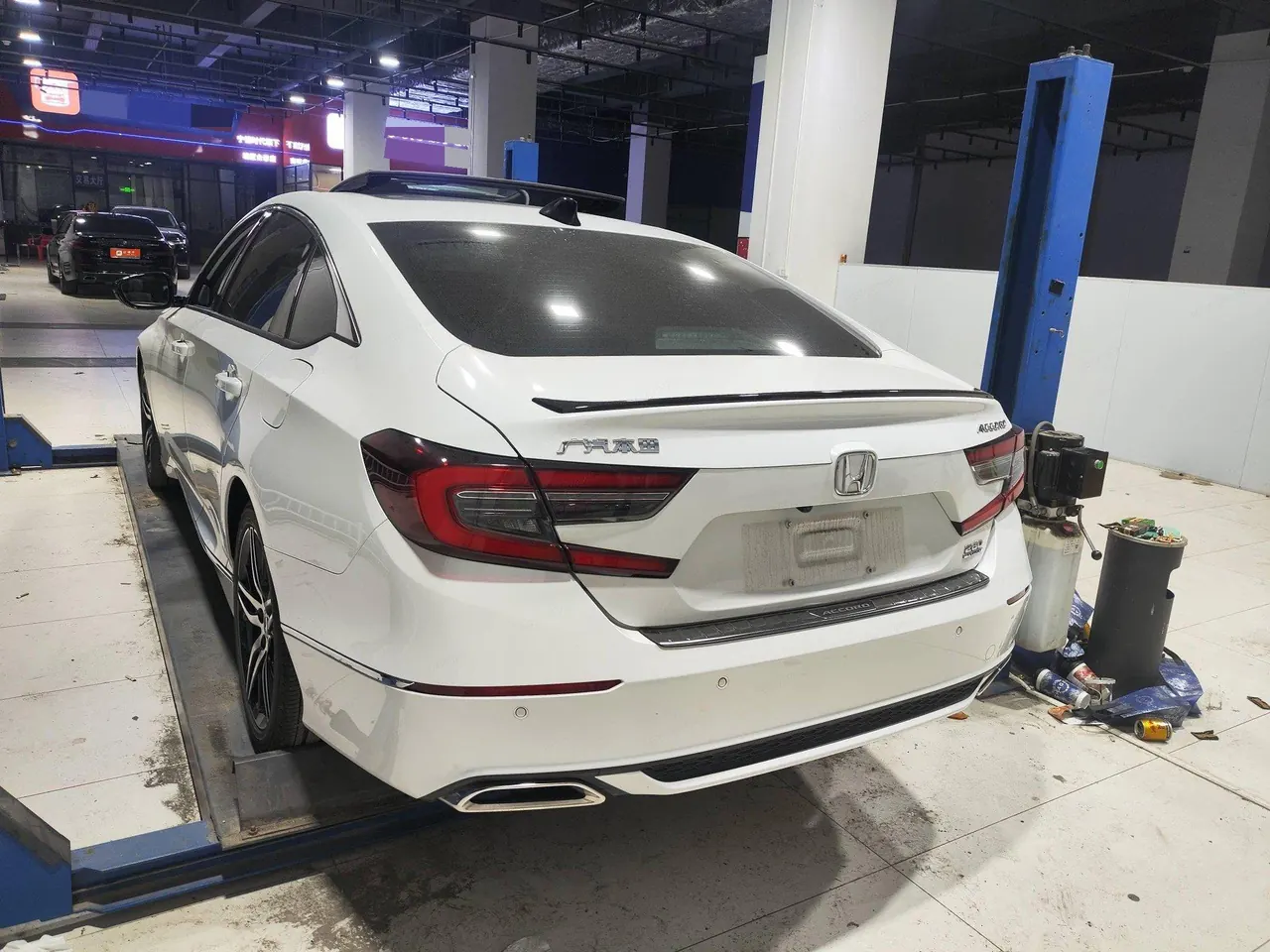 Honda 2022 10th Generation Accord 1.5T Stepless 260TURBO Magic Night Premium Edition Automatic Gear 4