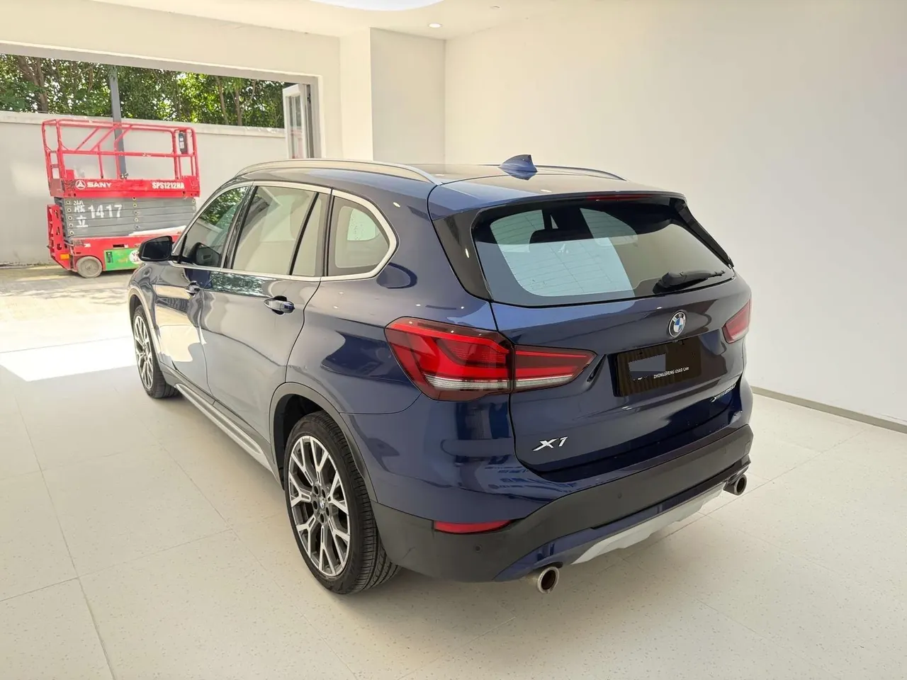 BMW 2020 X1 xDrive25Li 2.0T exclusive automatic gear 3