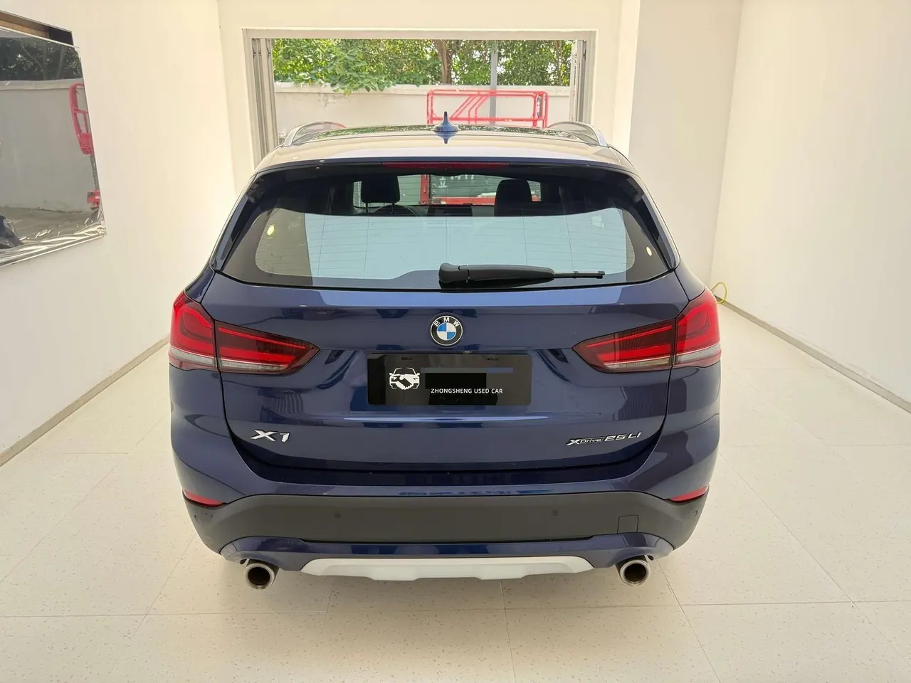 BMW 2020 X1 xDrive25Li 2.0T exclusive automatic gear 7