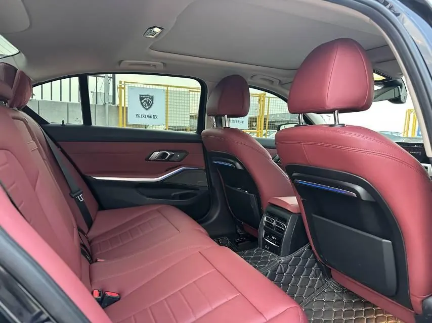 BMW 3 Series 2021 325Li 2.0T M Sports Obsidian Night Suit Automatic Gear 4