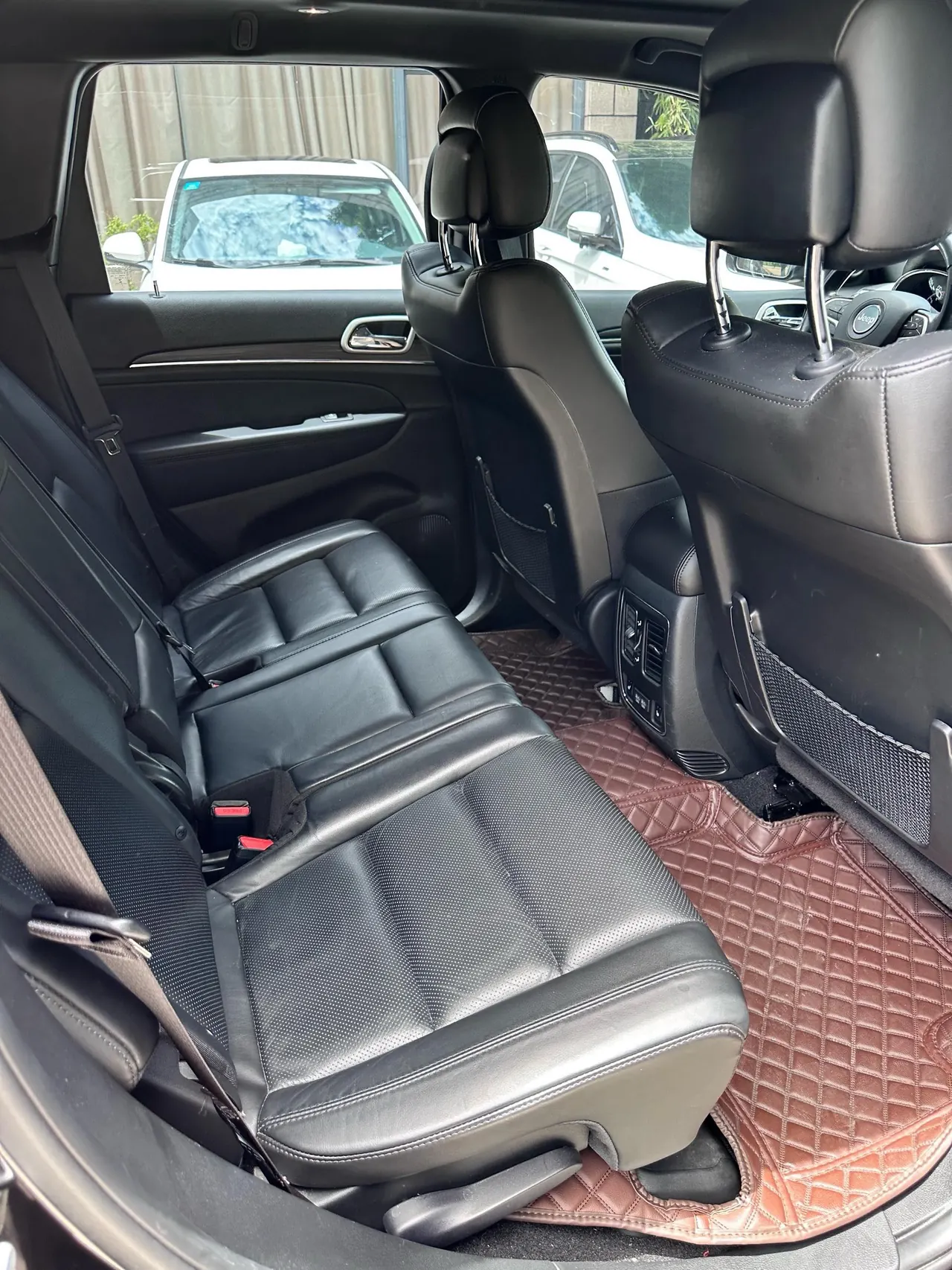 Jeep Grand Cherokee (Imported) 2020 Grand Cherokee 3.0 Elite Navigation Edition Automatic Gear 8