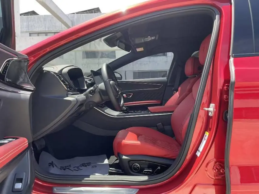 BYD 2020 Han four-wheel drive high-performance flagship automatic gear 4