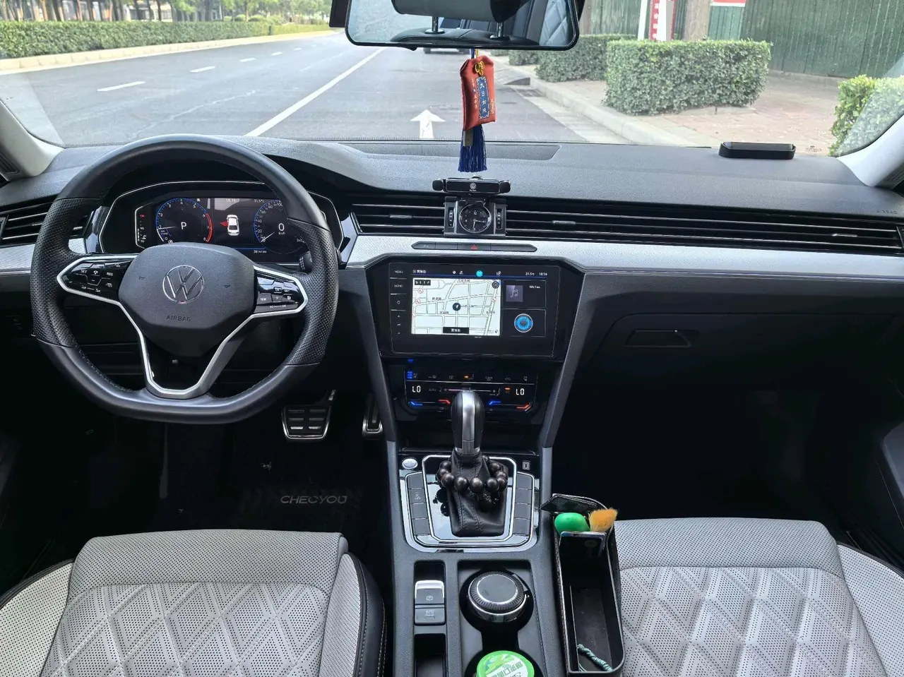 Volkswagen 2020 Magotan 2.0TSI 330TSI luxury automatic transmission 10