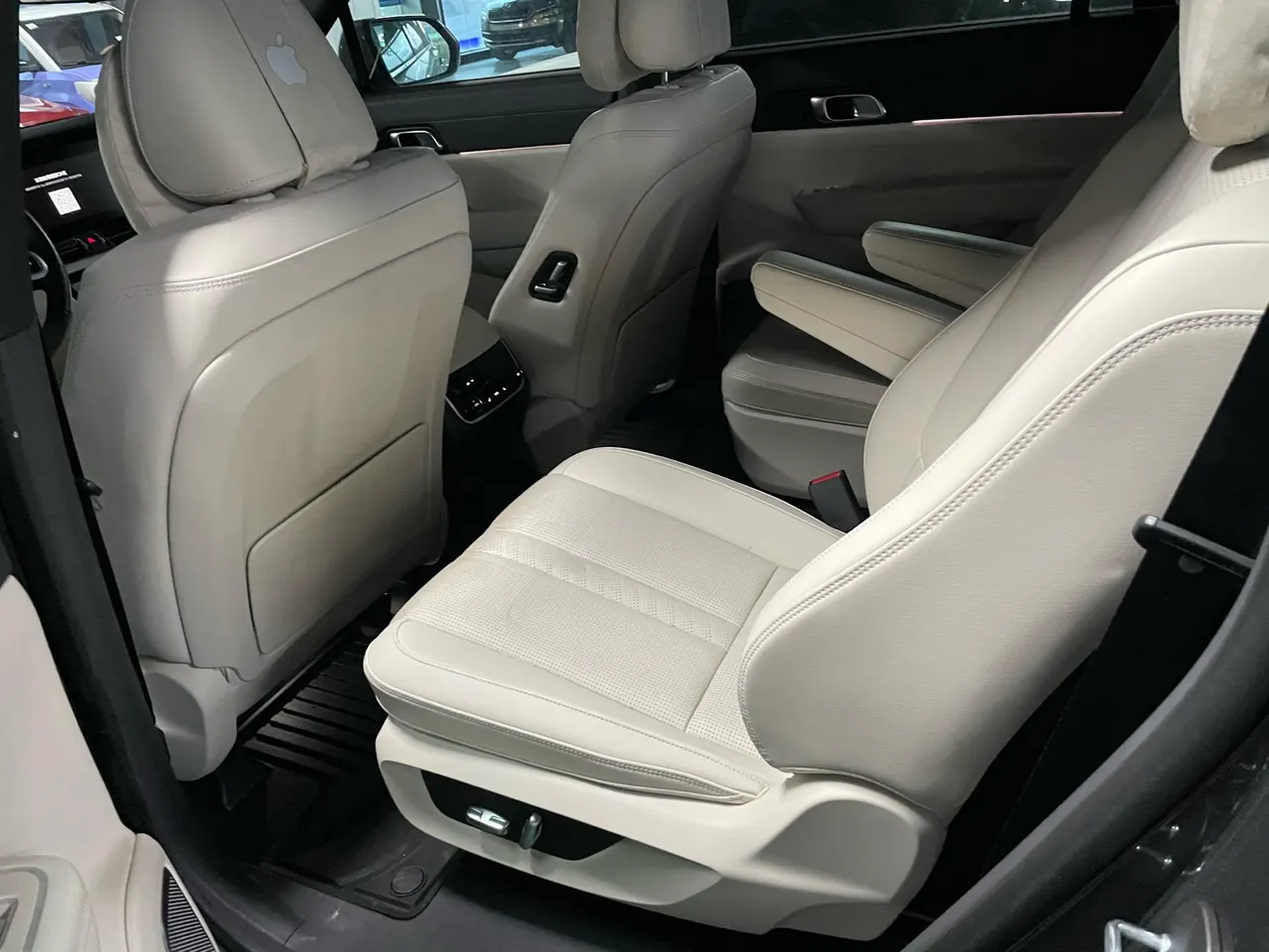 Li 2020 ONE 1.2T extended range 6-seat automatic gear 4