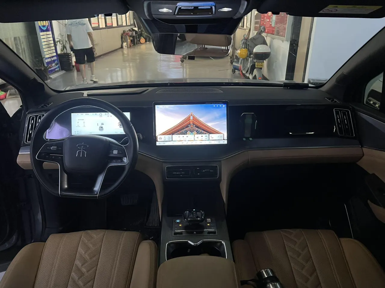 BYD 2024 Song L DM-i 1.5 Stepless 112km Leading Automatic Gear 4