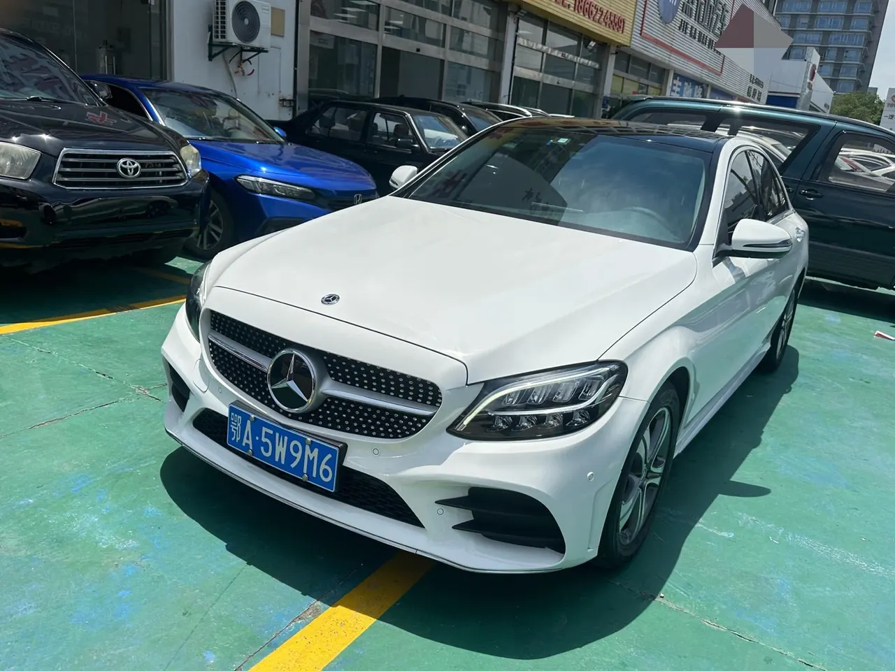 Mercedes Benz Class C 2021 C 260 L 48V 1.5T Sports Edition Automatic Gear - View 1