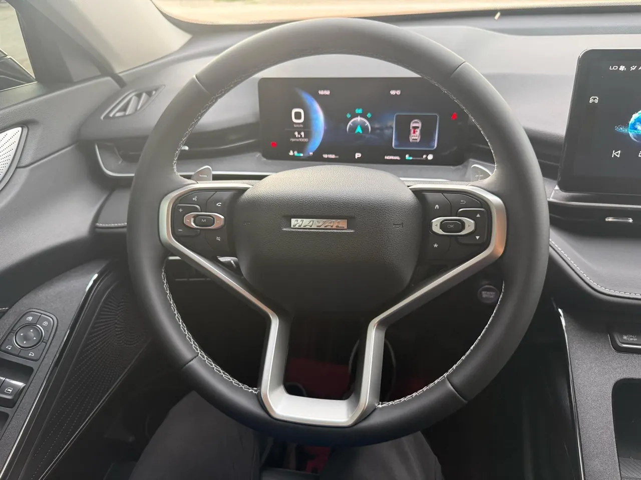 Haval 2024 H6 1.5T Two-Drive Max Automatic 10