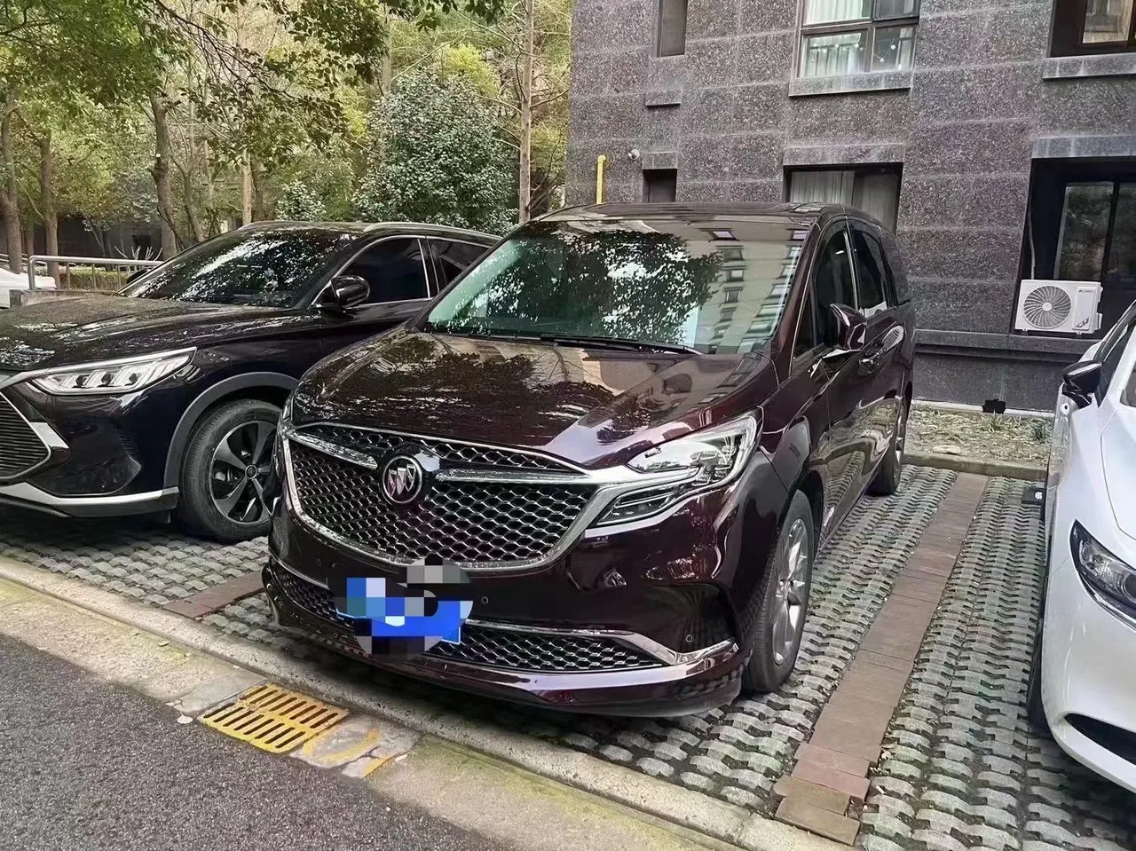 Buick 2021 GL8 Avenir 2.0T Six-seat Sage Edition Automatic Gear - View 1