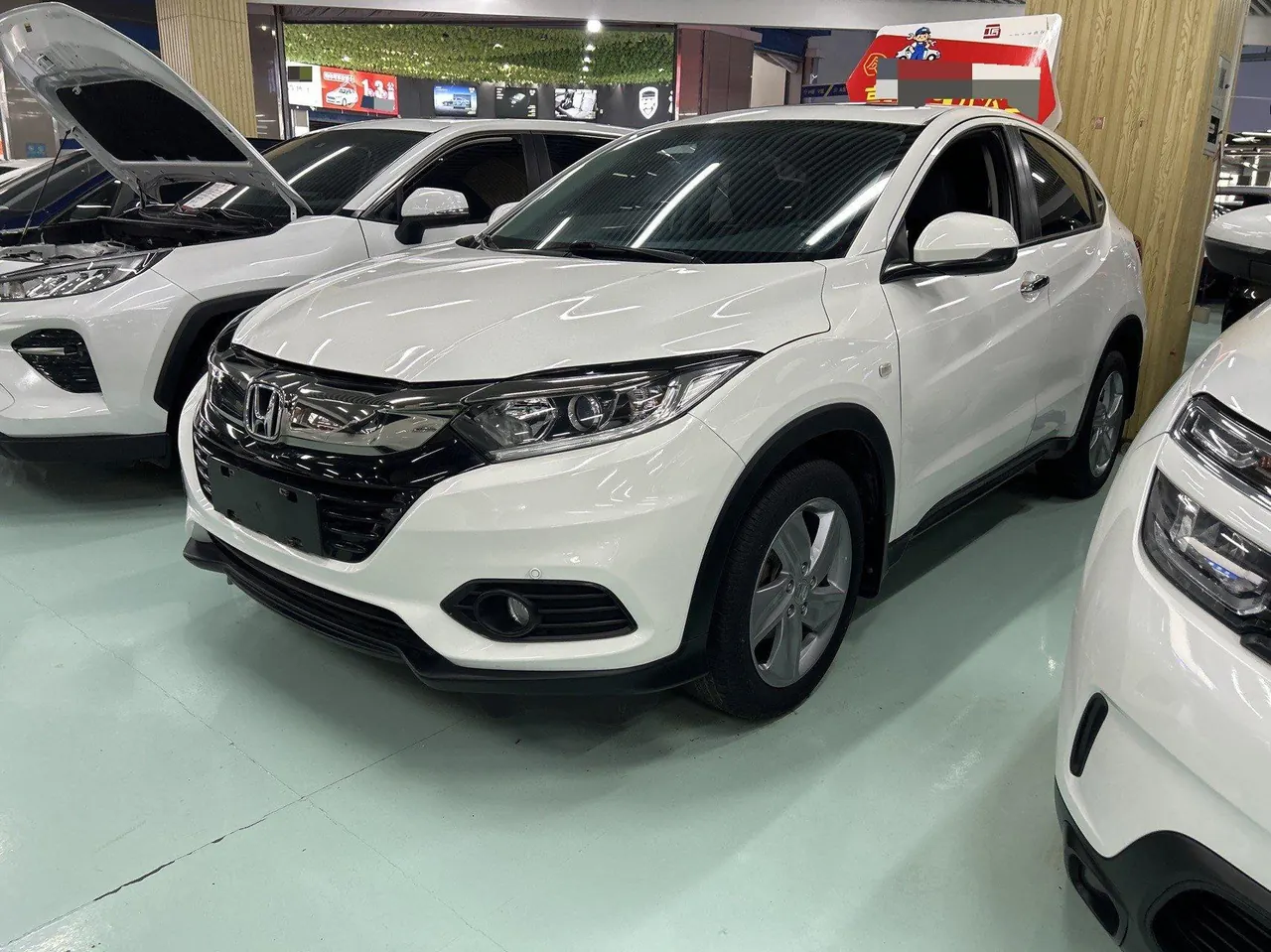 Открыть галерею: Honda 2020 Binzhi 1.5 stepless luxury automatic transmission