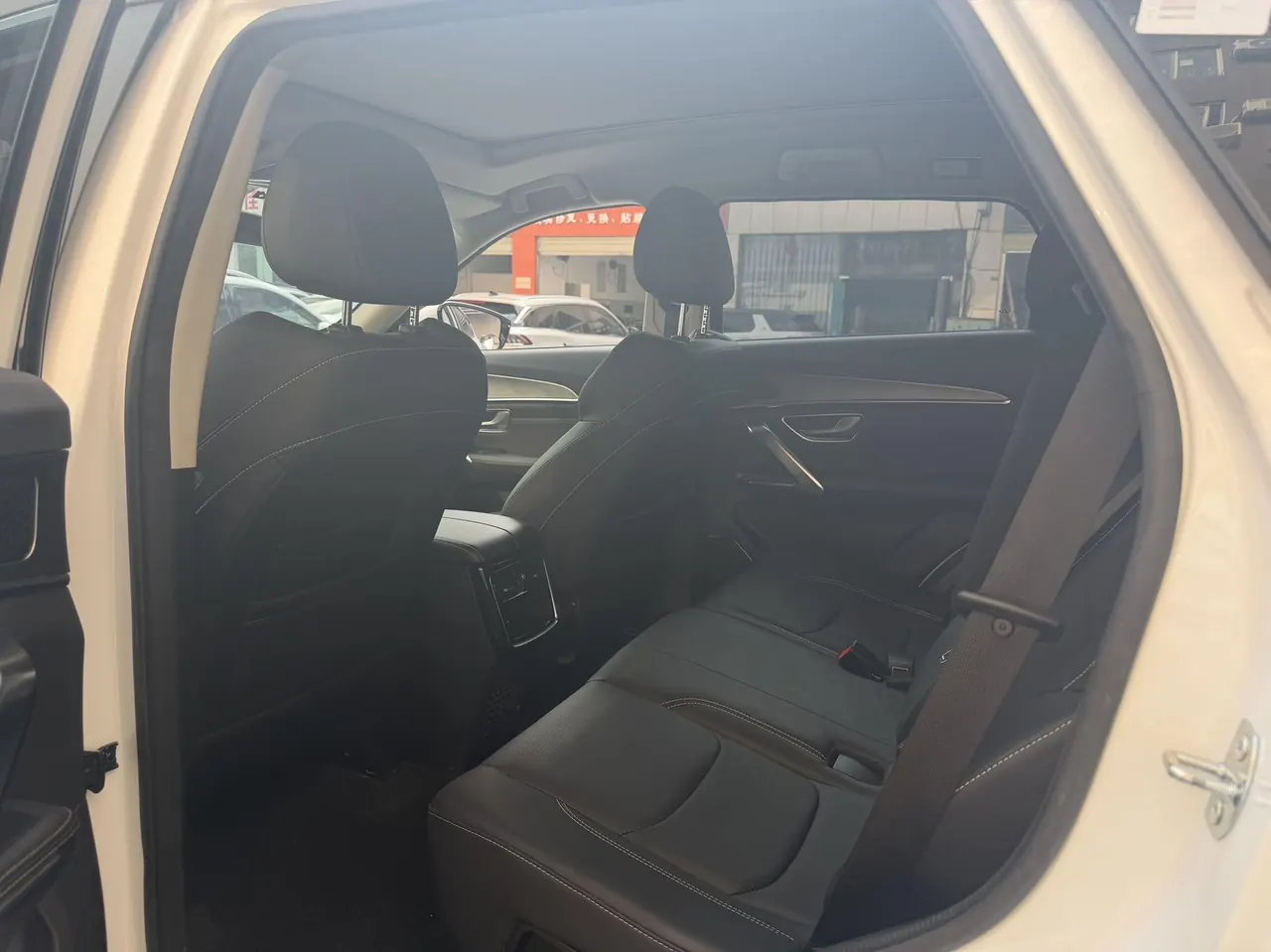 Jetour 2021 X70 PLUS 1.5T Lin 7-seat manual gear 8