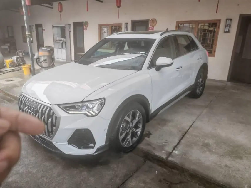 Открыть галерею: Audi 2024 Q3 1.5TFSI 35TFSI RS Kit Burning Speed Automatic