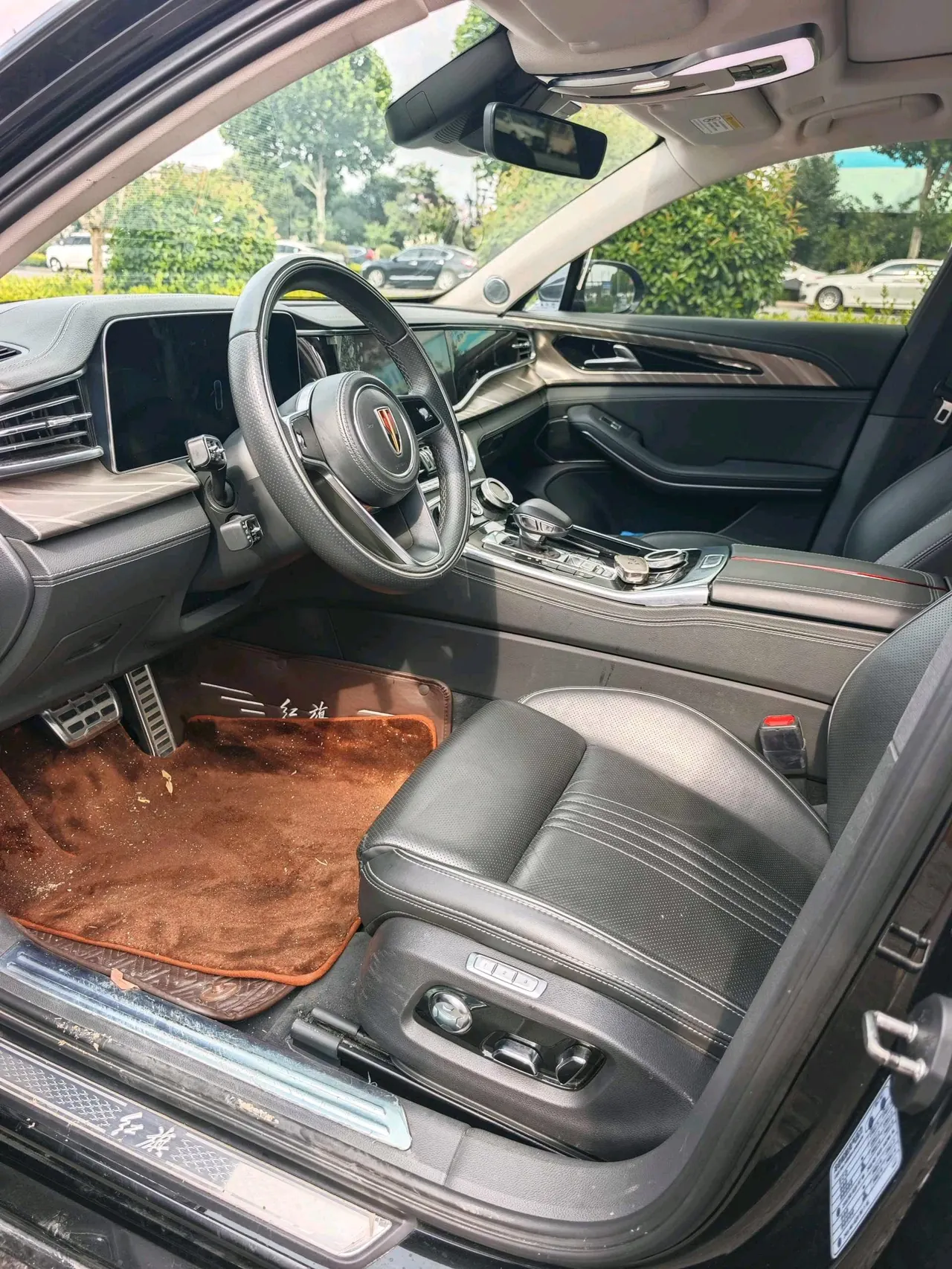 HongQi 2020 H9 48V 2.0T Zhilian Flag Edition Automatic Gear 7