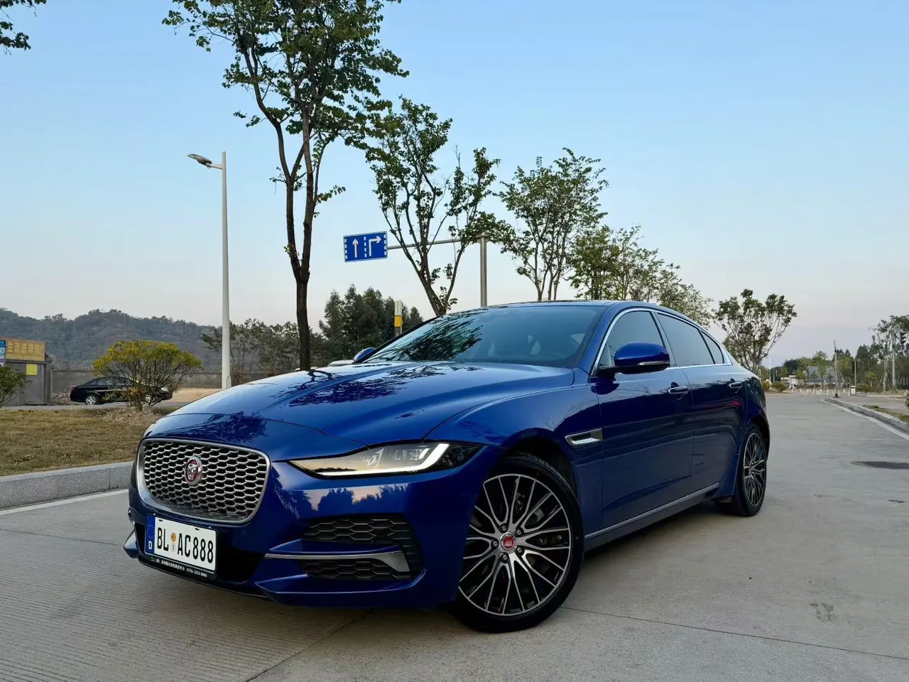 Jaguar 2020 XEL 2.0T 200PS S Enterprising and Elegant Automatic Gear - View 1