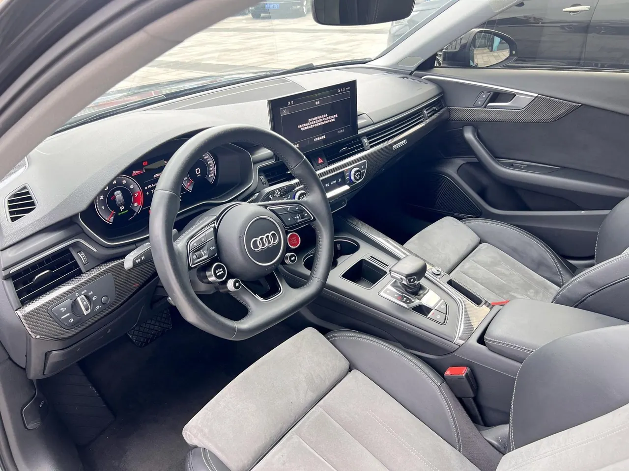 Audi 2020 A4L 2.0TFSI 45TFSI Quattro Selected Dynamic Automatic 6
