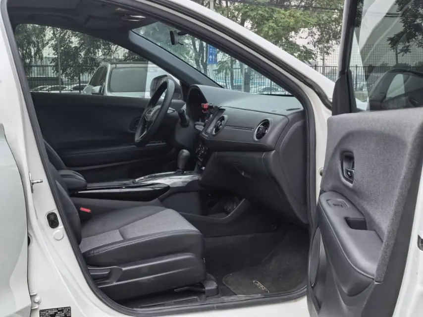 Honda 2021 XR-V 1.5 Stepless Comfort Edition Automatic Gear 8
