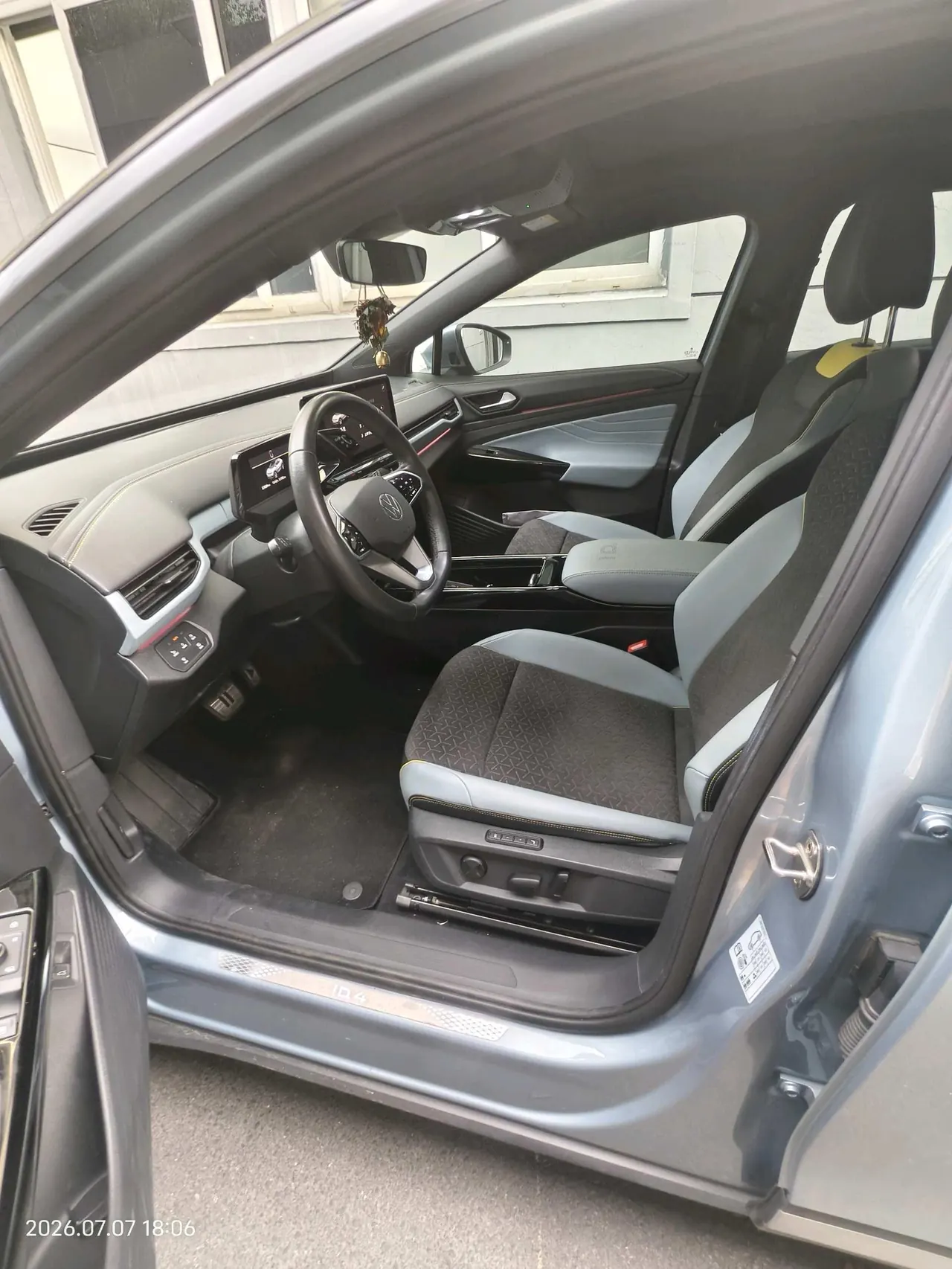 Volkswagen 2021 ID. 4 X Pro Extremely Intelligent Long Endurance Edition Automatic Transmission 3