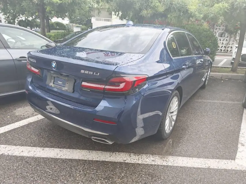 BMW 5 Series 2021 525Li 2.0T Luxury Suit Automatic Gear 8