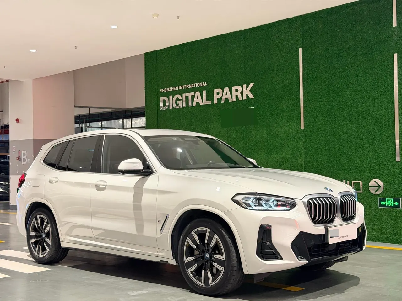 BMW iX3 (Imported) 2024 iX3 Leading Automatic Gear 3