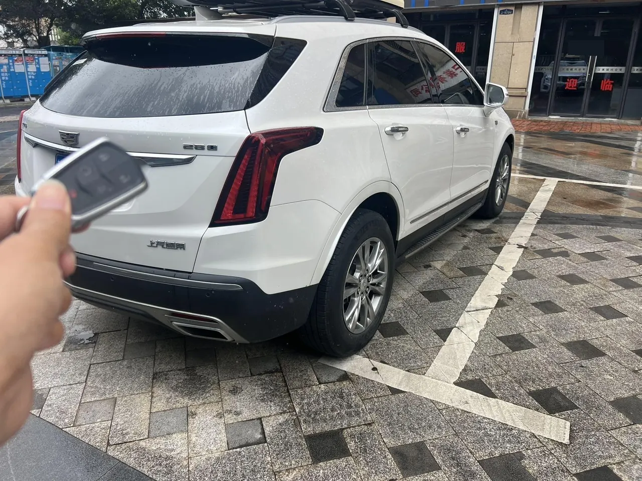 Cadillac 2020 XT5 2.0T 28T 4-wheel drive luxury automatic gear 8