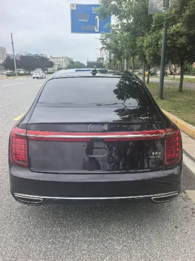 HongQi 2020 H9 48V 2.0T Zhilian Qi Chang Edition Automatic Gear 4