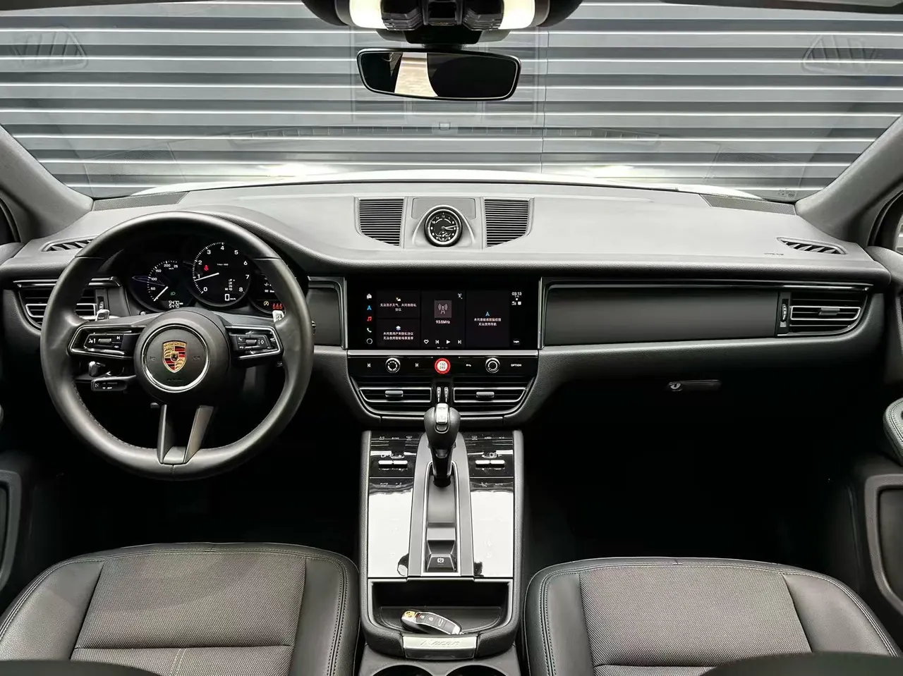 Porsche Macan (Imported) 2025 Macan 2.0T Dream Edition Automatic Gear 5
