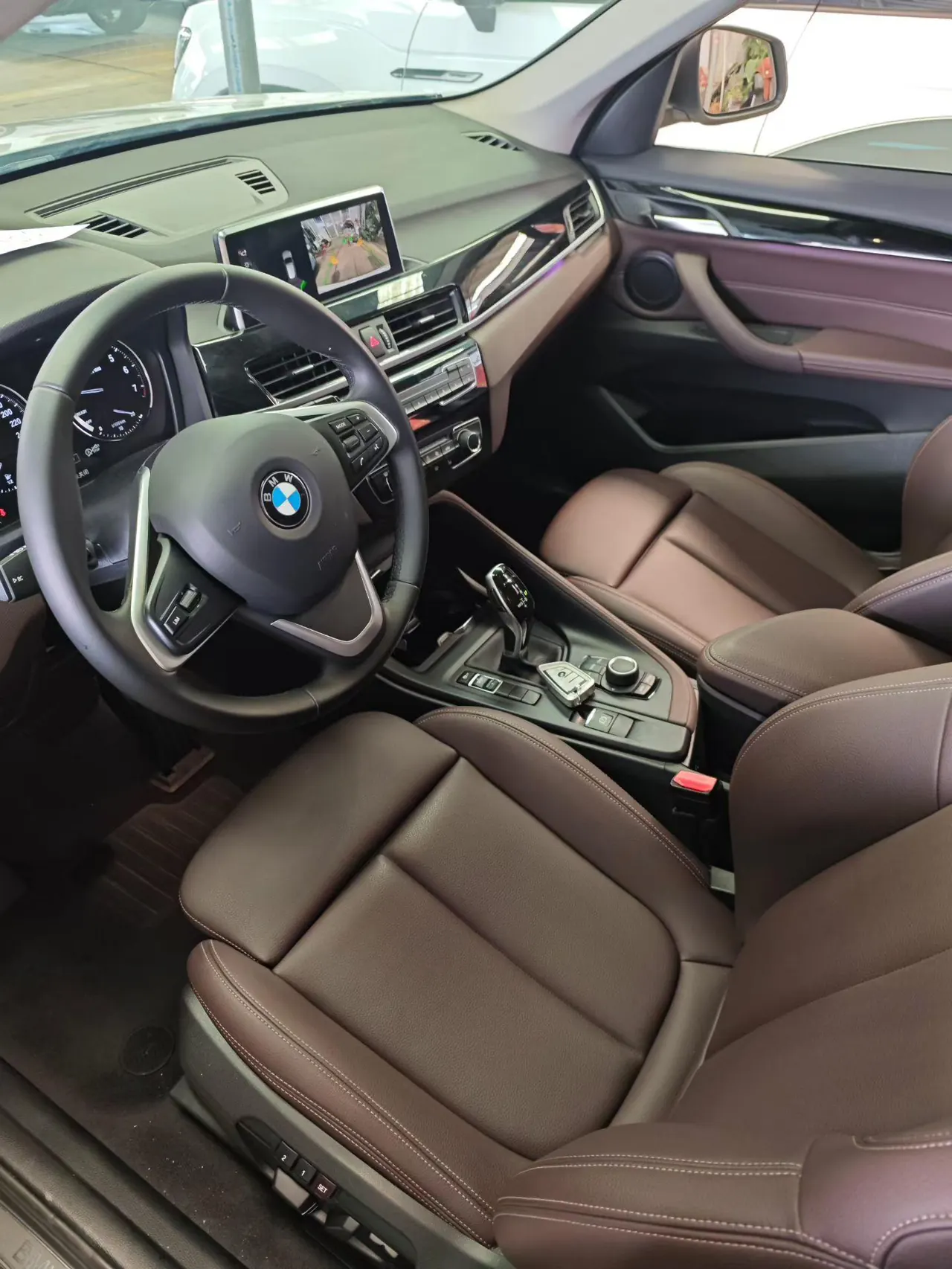 BMW 2020 X1 sDrive20Li 1.5T fashion automatic gear 7