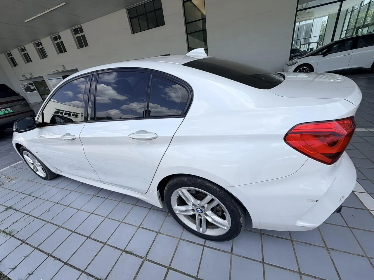 BMW 1 Series 2021 120i 1.5T M Sports Edition (Modified) Automatic Gear 6