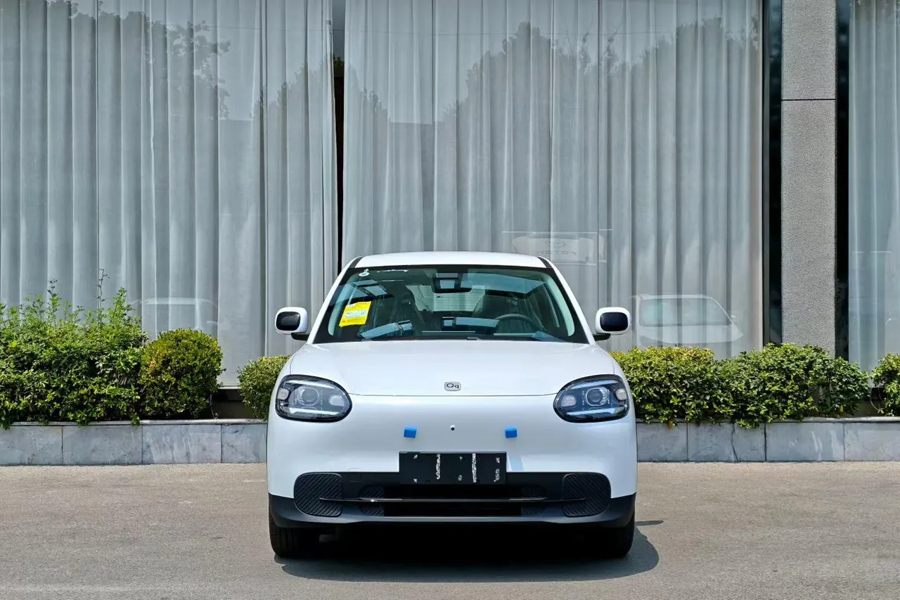 Chery 2026 QQ3 EV 420 Love Edition Automatic Gear 2