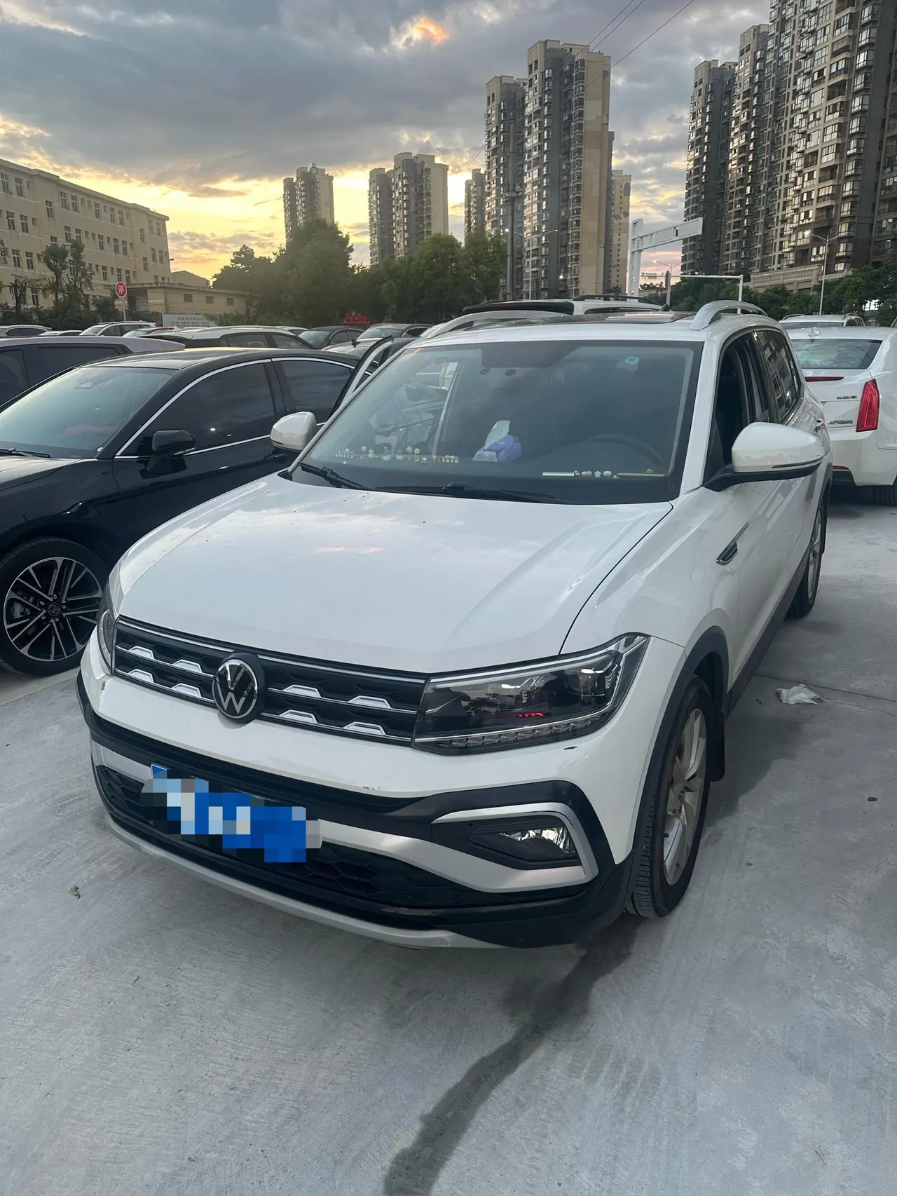 Открыть галерею: Volkswagen 2020 T-Cross (Tujia) 1.4TSI 280TSI Comfort Edition Automatic Gear