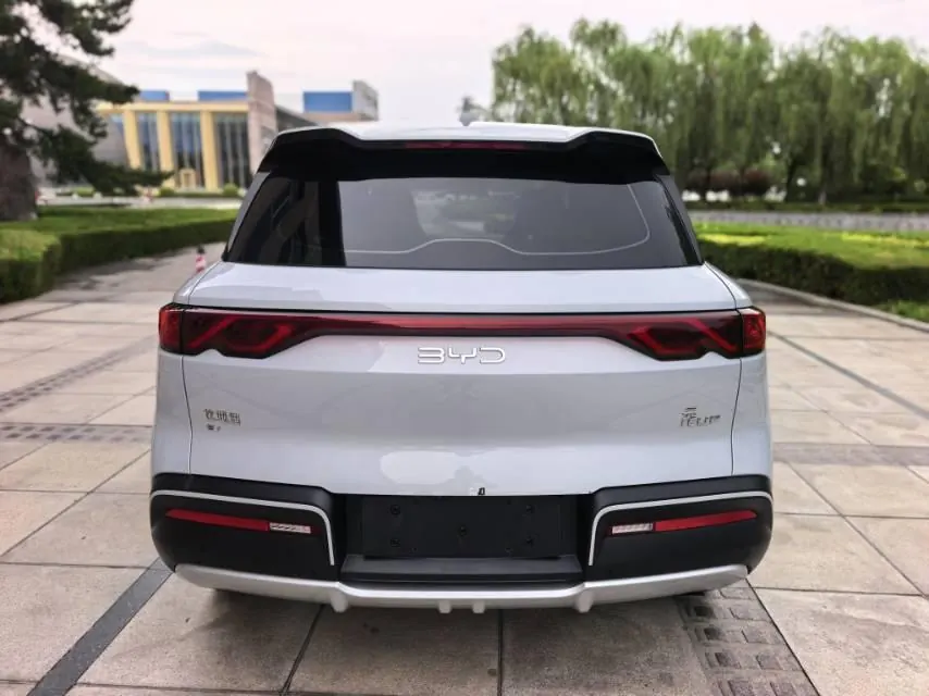 BYD 2024 Yuan UP 401KM Leading Automatic Gear 7