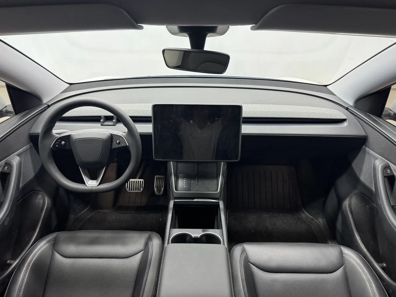 Tesla 2025 Model Y rear-wheel drive version automatic transmission 6