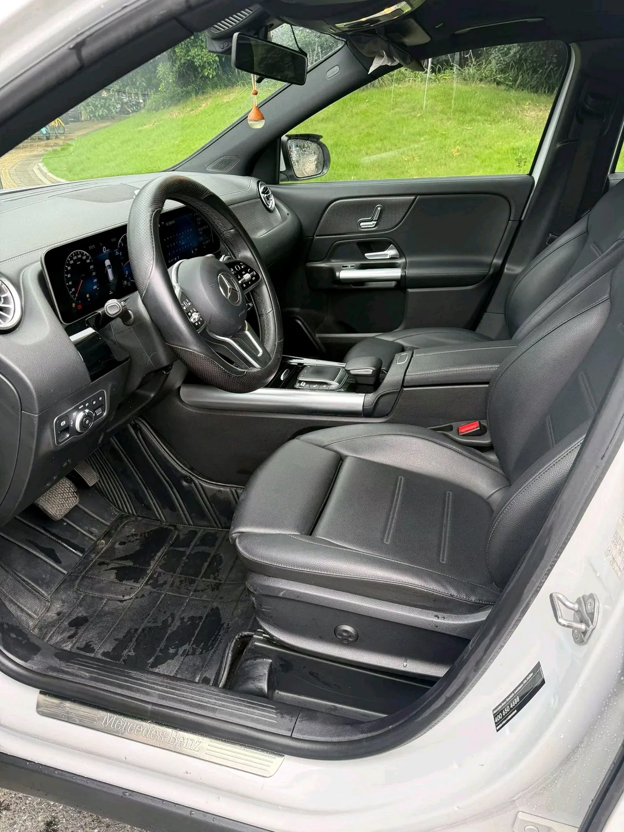 Mercedes Benz 2020 GLA 200 1.3T automatic gear 5