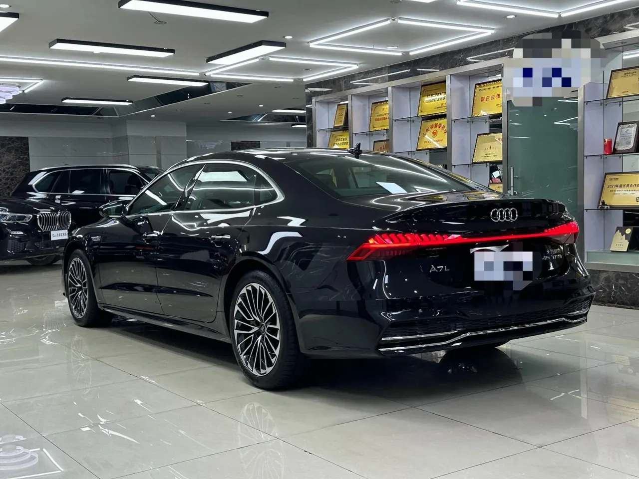 Audi 2024 A7L 2.0TFSI 45TFSI Luxury Automatic 2