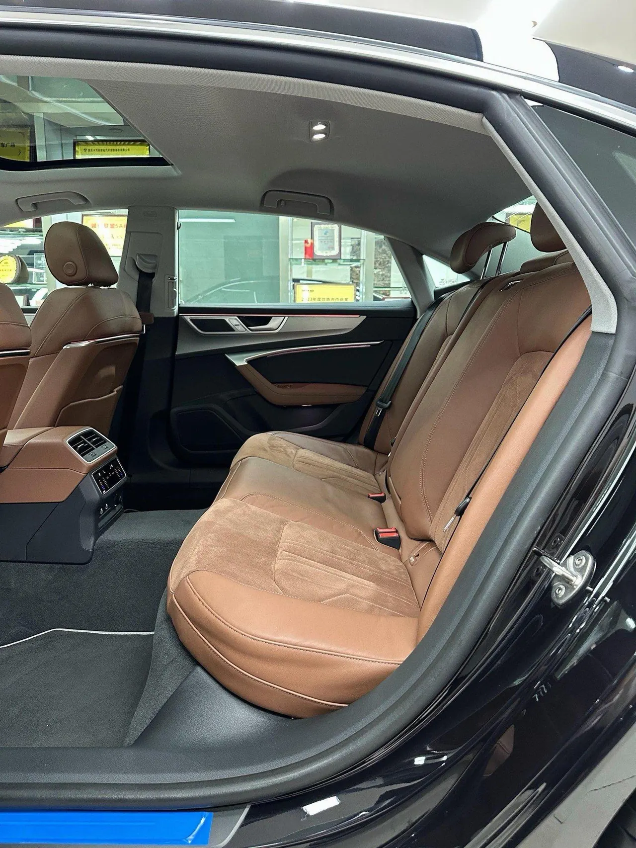 Audi 2024 A7L 2.0TFSI 45TFSI Luxury Automatic 5