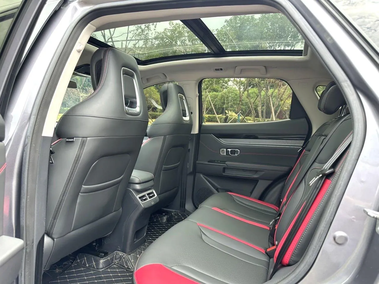 Jetour 2024 Dasheng 1.5T Longteng Edition PRO Automatic Gear 10