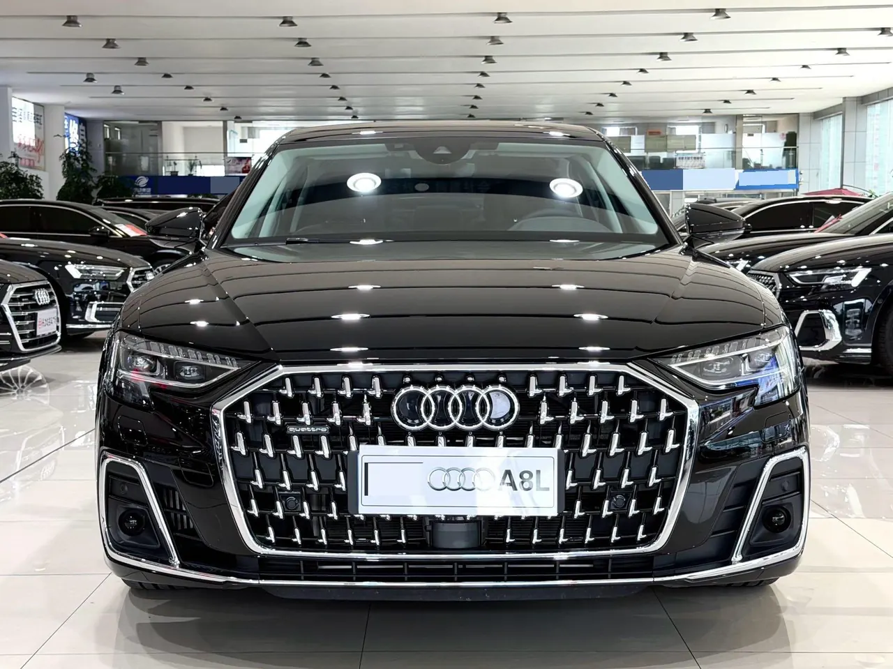Audi A8L (Imported) 2025 A8L 2.0TFSI 45TFSI Quattro Luxury Automatic Gear 2